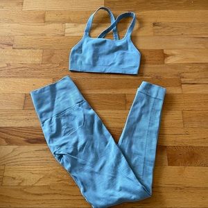 Set active two piece set